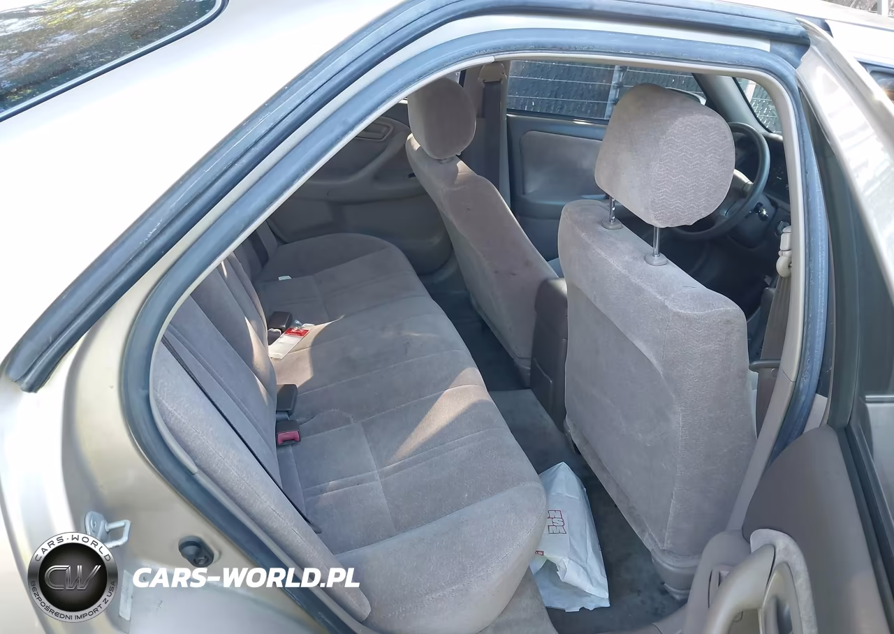 1998 Toyota Camry Le VIN:JT2BG22K1W0141286 - 8