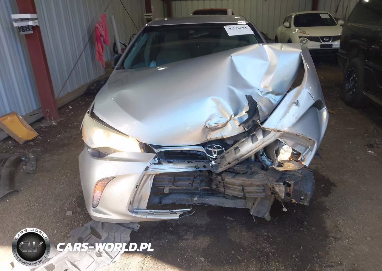 2015 Toyota Camry Le VIN:4T4BF1FK5FR502348 - 13