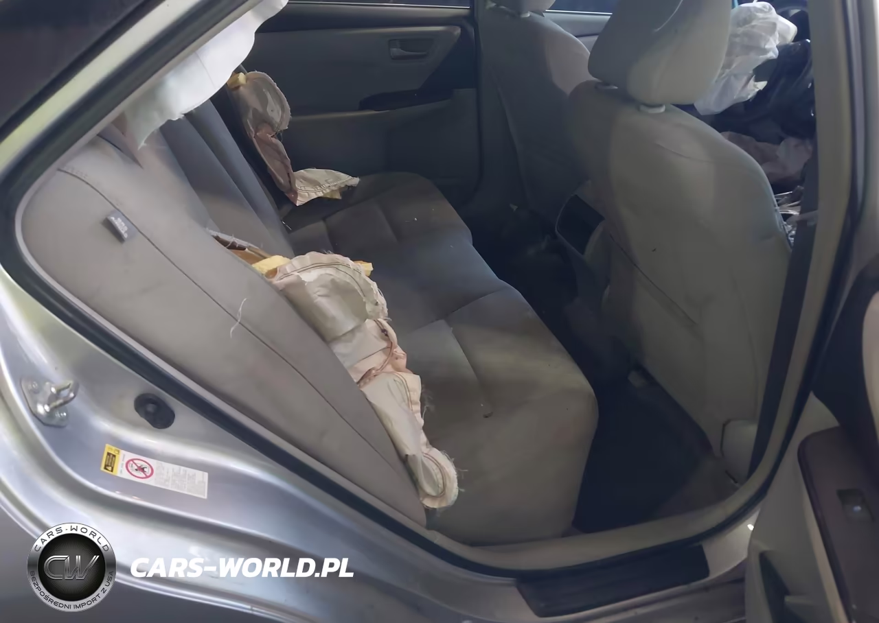 2015 Toyota Camry Le VIN:4T4BF1FK5FR502348 - 8