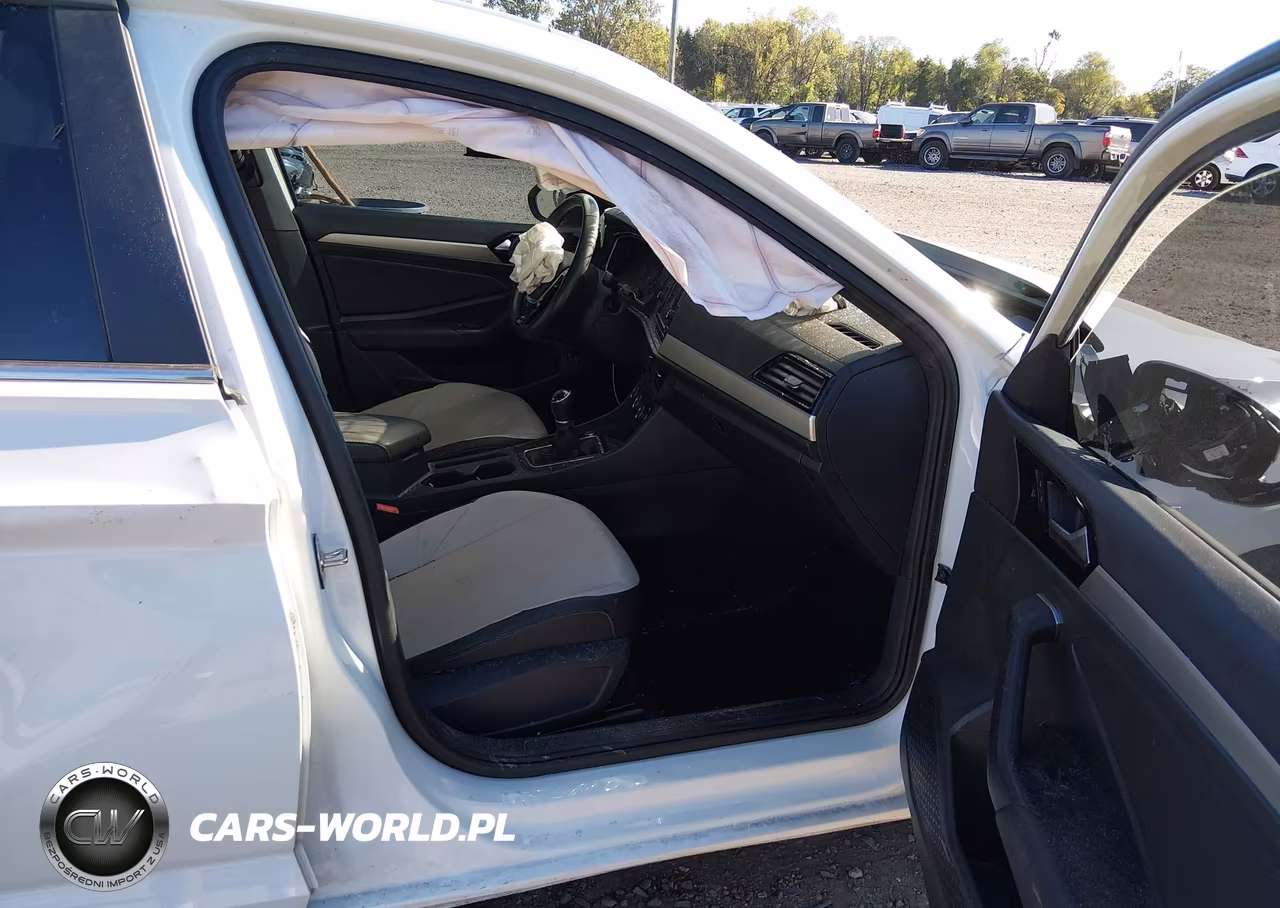 2020 Volkswagen Jetta 1.4T R-Line-1.4T S VIN:3VWN57BU3LM085544 - 5