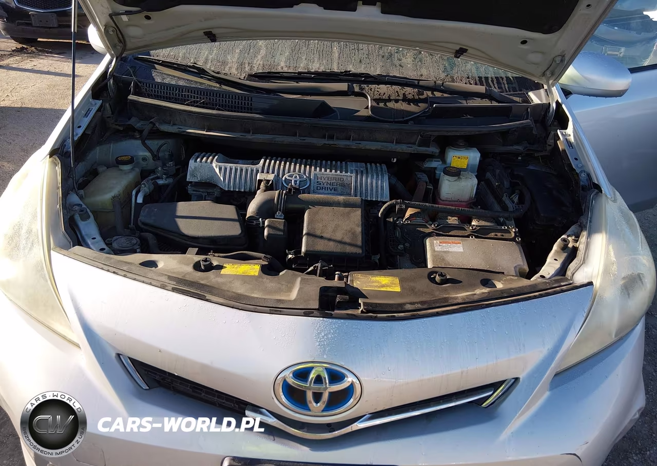 2012 Toyota Prius V Two VIN:JTDZN3EU5C3179760 - 10