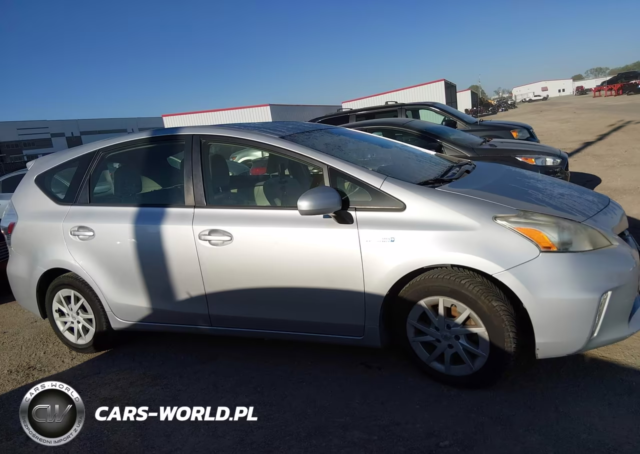 2012 Toyota Prius V Two VIN:JTDZN3EU5C3179760 - 13