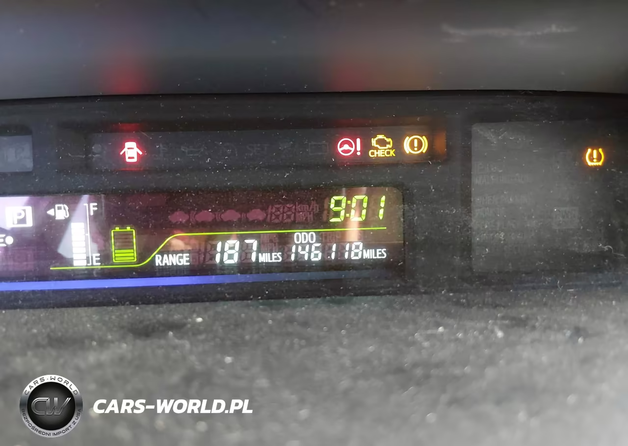 2012 Toyota Prius V Two VIN:JTDZN3EU5C3179760 - 15
