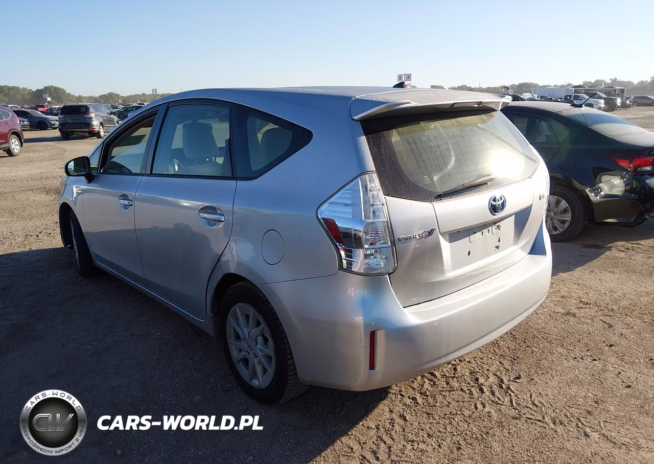 2012 Toyota Prius V Two VIN:JTDZN3EU5C3179760 - 3