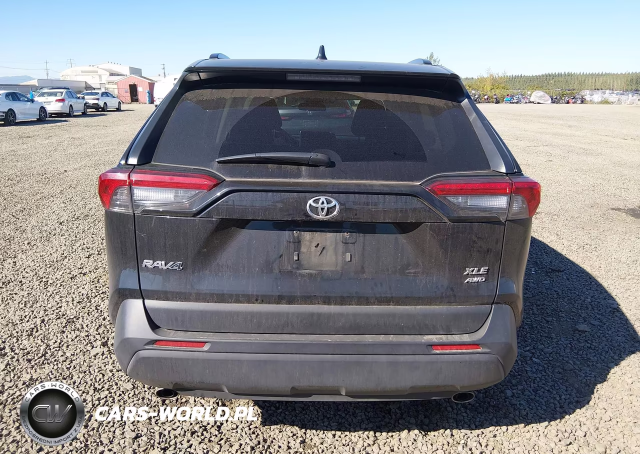 2025 Toyota Rav4 Xle VIN:2T3P1RFV3SW552769 - 17