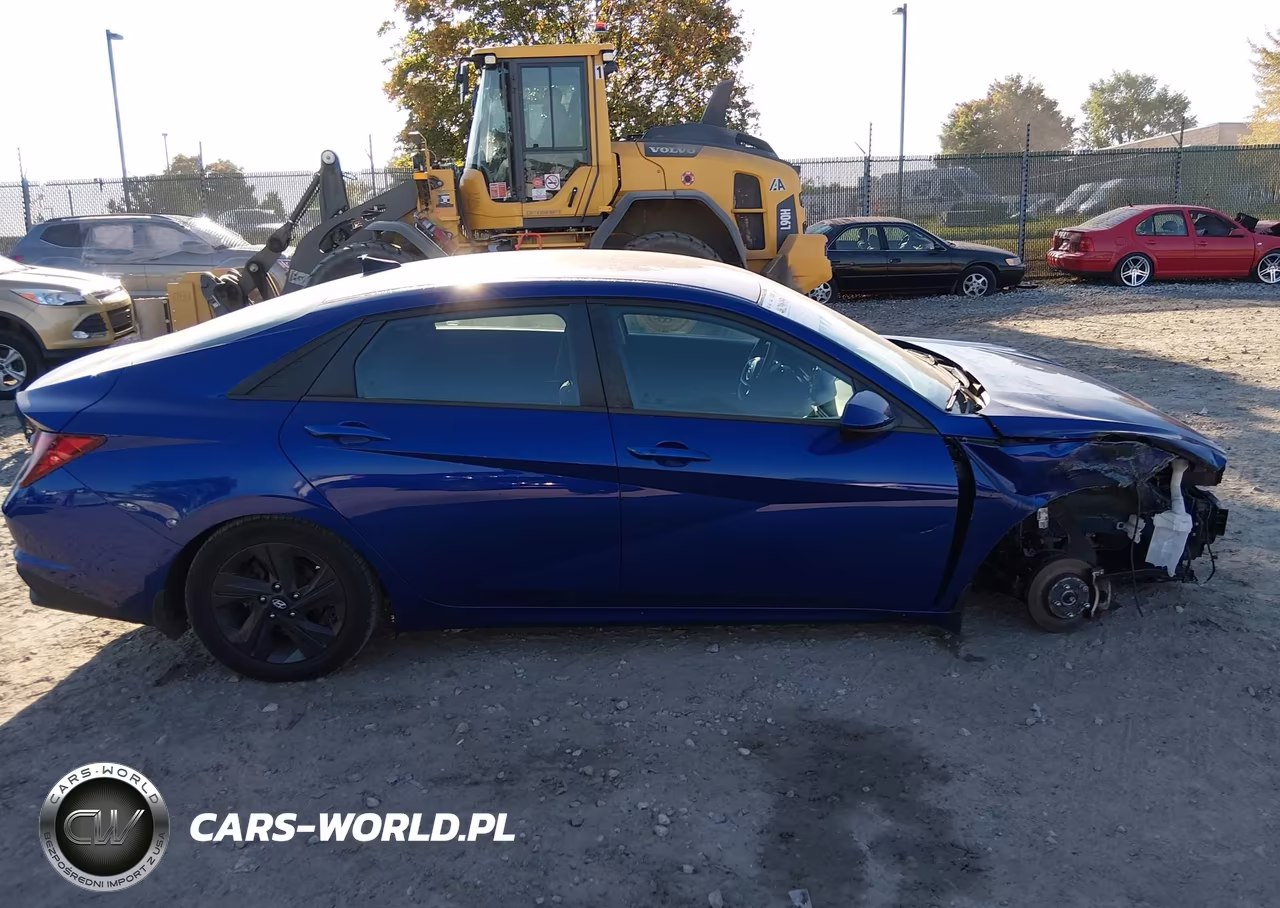 2022 Hyundai Elantra Sel VIN:5NPLS4AG4NH055961 - 13