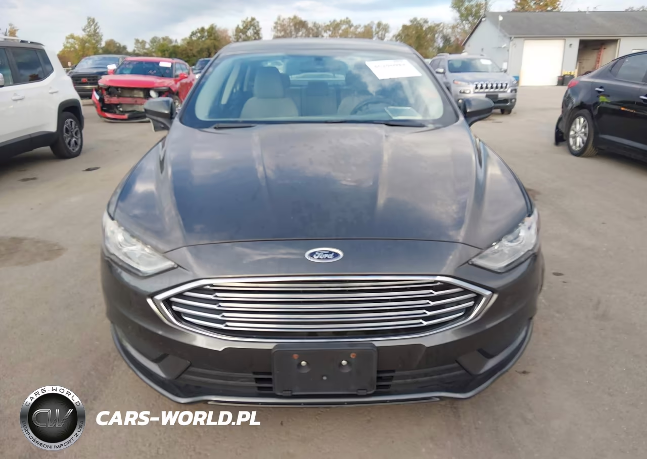 2017 Ford Fusion S VIN:3FA6P0G7XHR103887 - 12