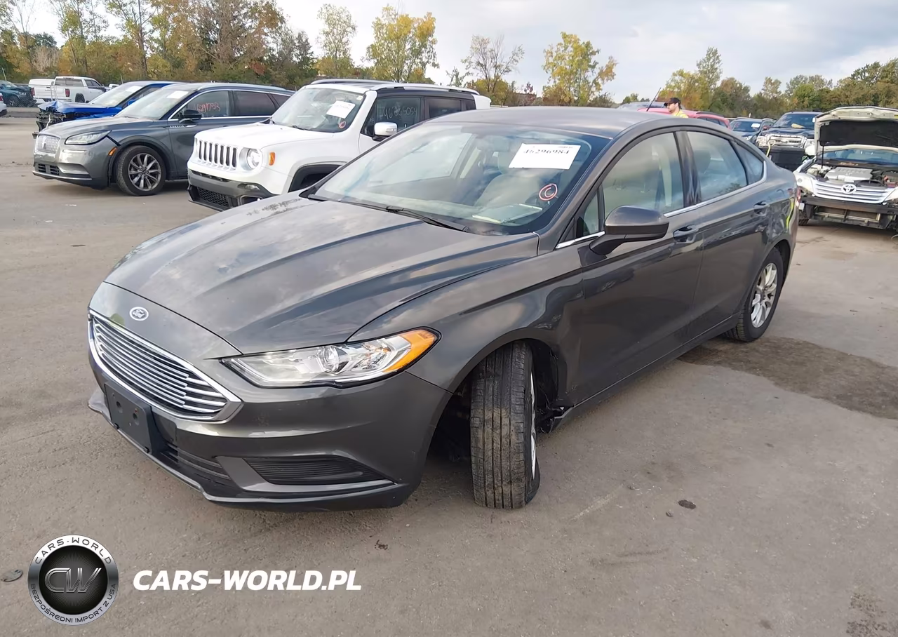 2017 Ford Fusion S VIN:3FA6P0G7XHR103887 - 2