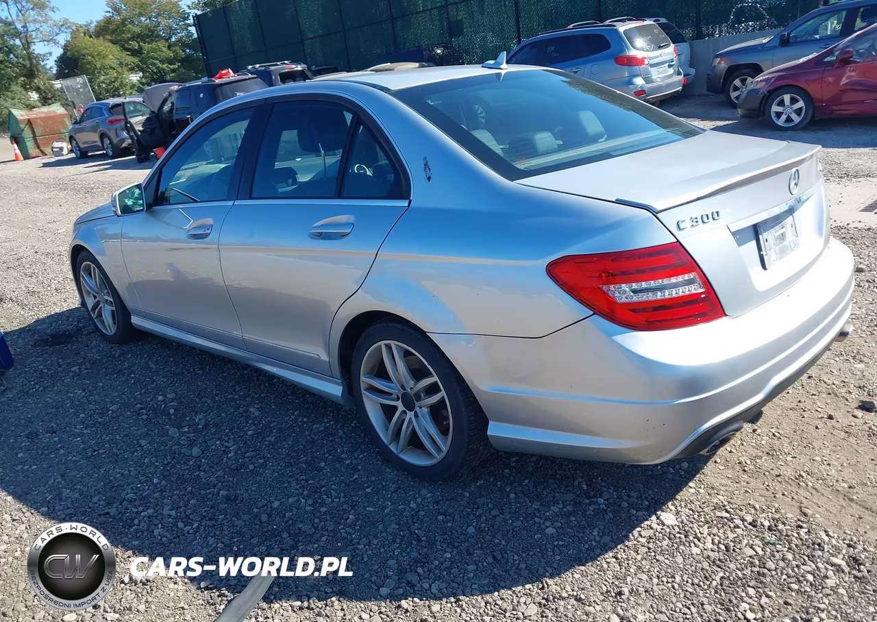 2013 Mercedes-Benz C 300 Luxury 4Matic-Sport 4Matic VIN:WDDGF8AB6DG123185 - 3