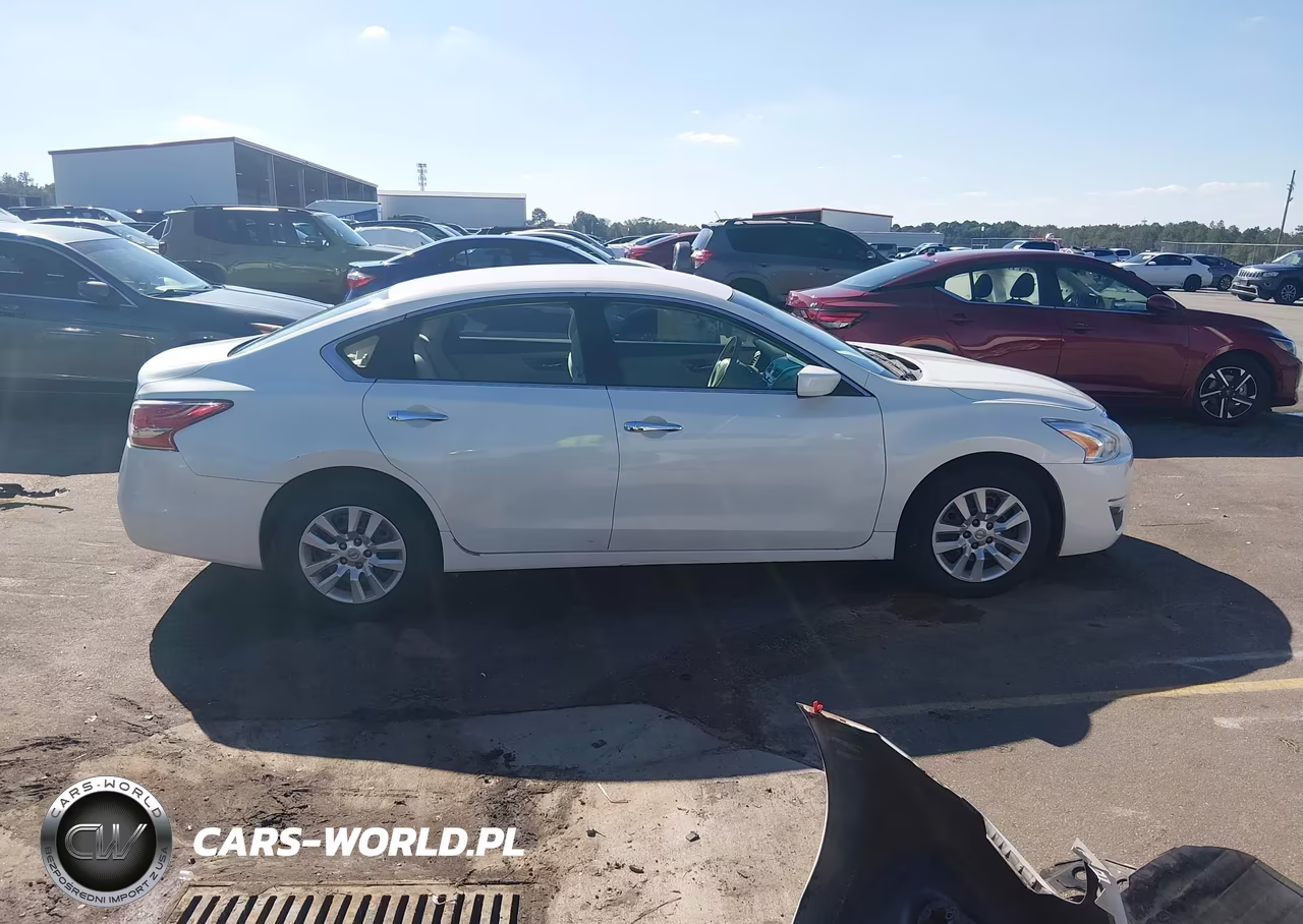 2013 Nissan Altima 2.5 S VIN:1N4AL3APXDN442789 - 13