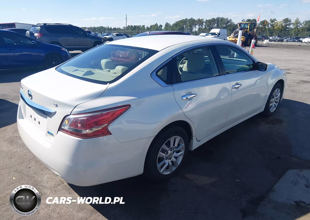 2013 Nissan Altima 2.5 S VIN:1N4AL3APXDN442789 - 4