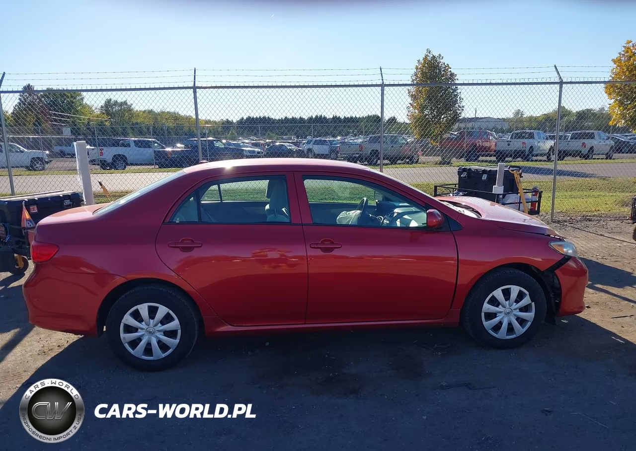 2010 Toyota Corolla Le VIN:2T1BU4EE6AC315997 - 14