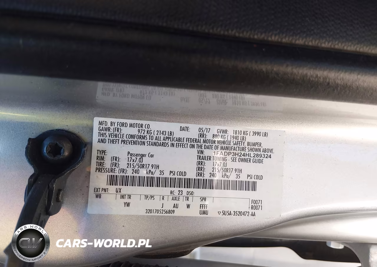 2017 Ford Focus Sel VIN:1FADP3H24HL289324 - 9