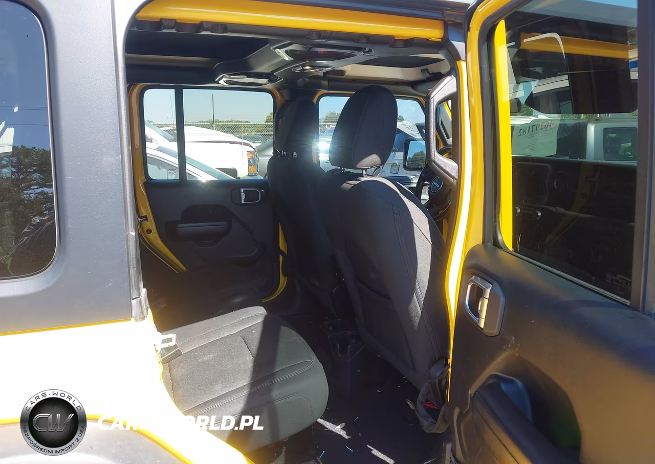 2021 Jeep Wrangler Unlimited Sport Altitude VIN:1C4HJXDG0MW505944 - 8