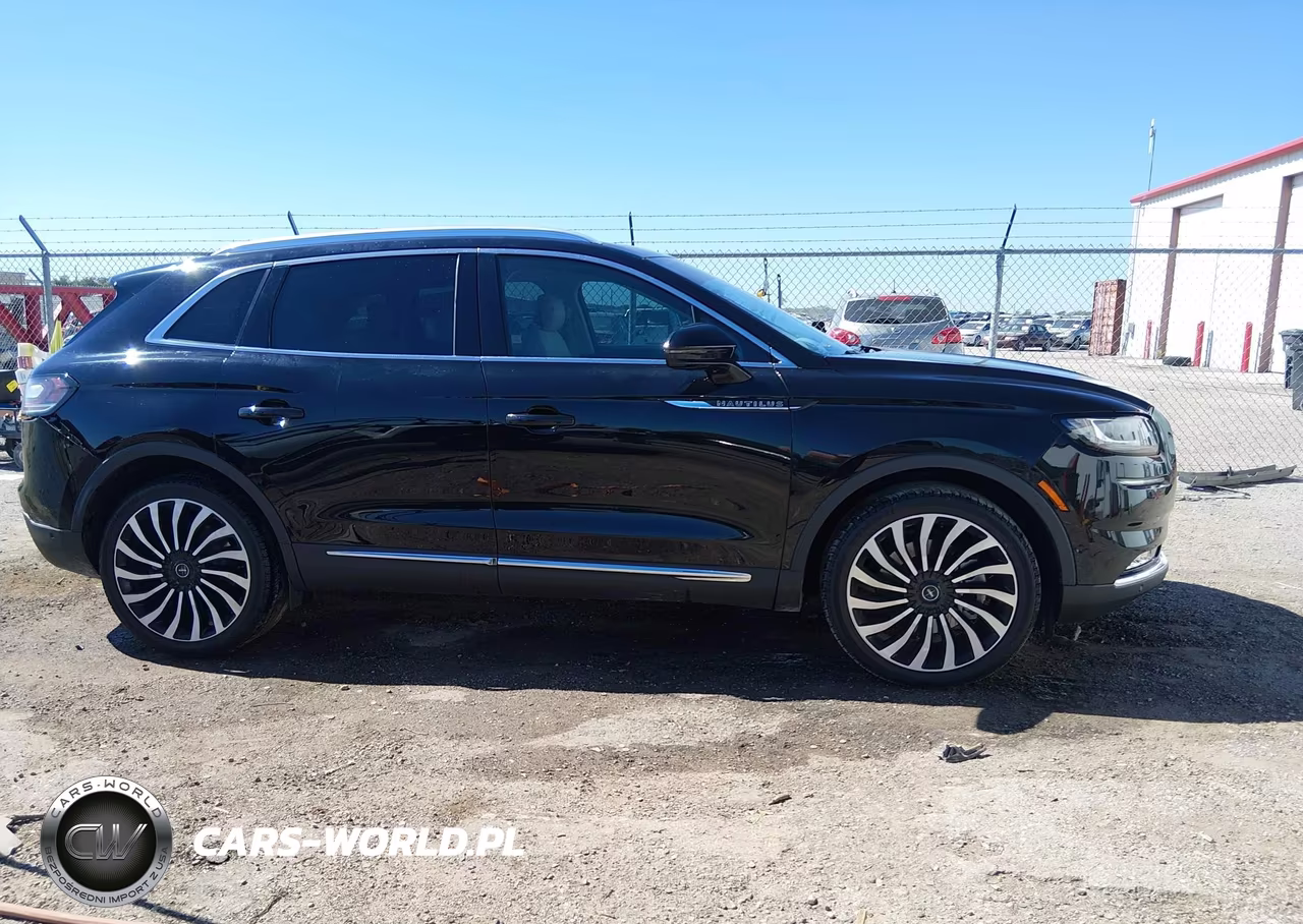 2022 Lincoln Nautilus Black Label VIN:2LMPJ9JP8NBL02833 - 13