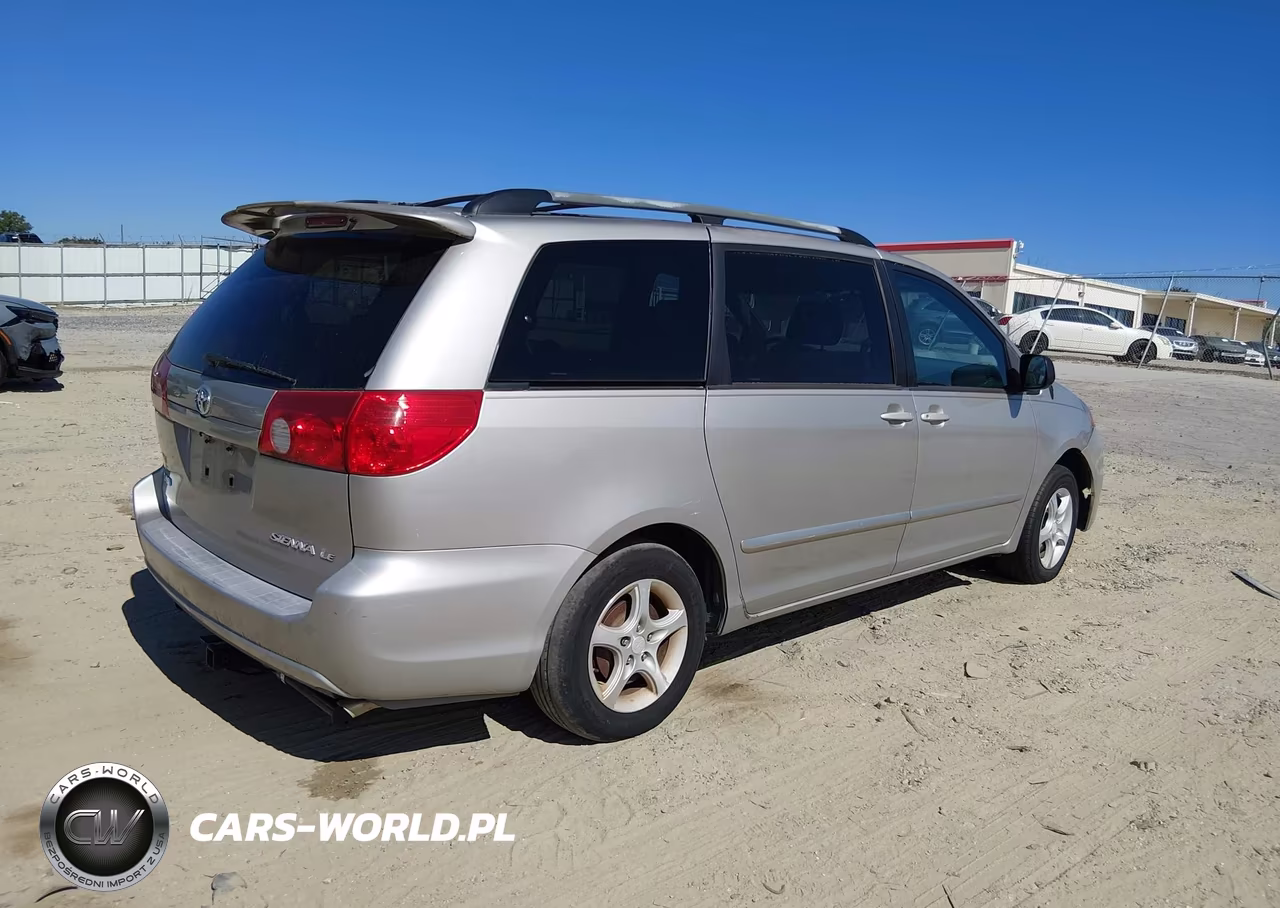 2007 Toyota Sienna Le VIN:5TDZK23CX7S054397 - 4