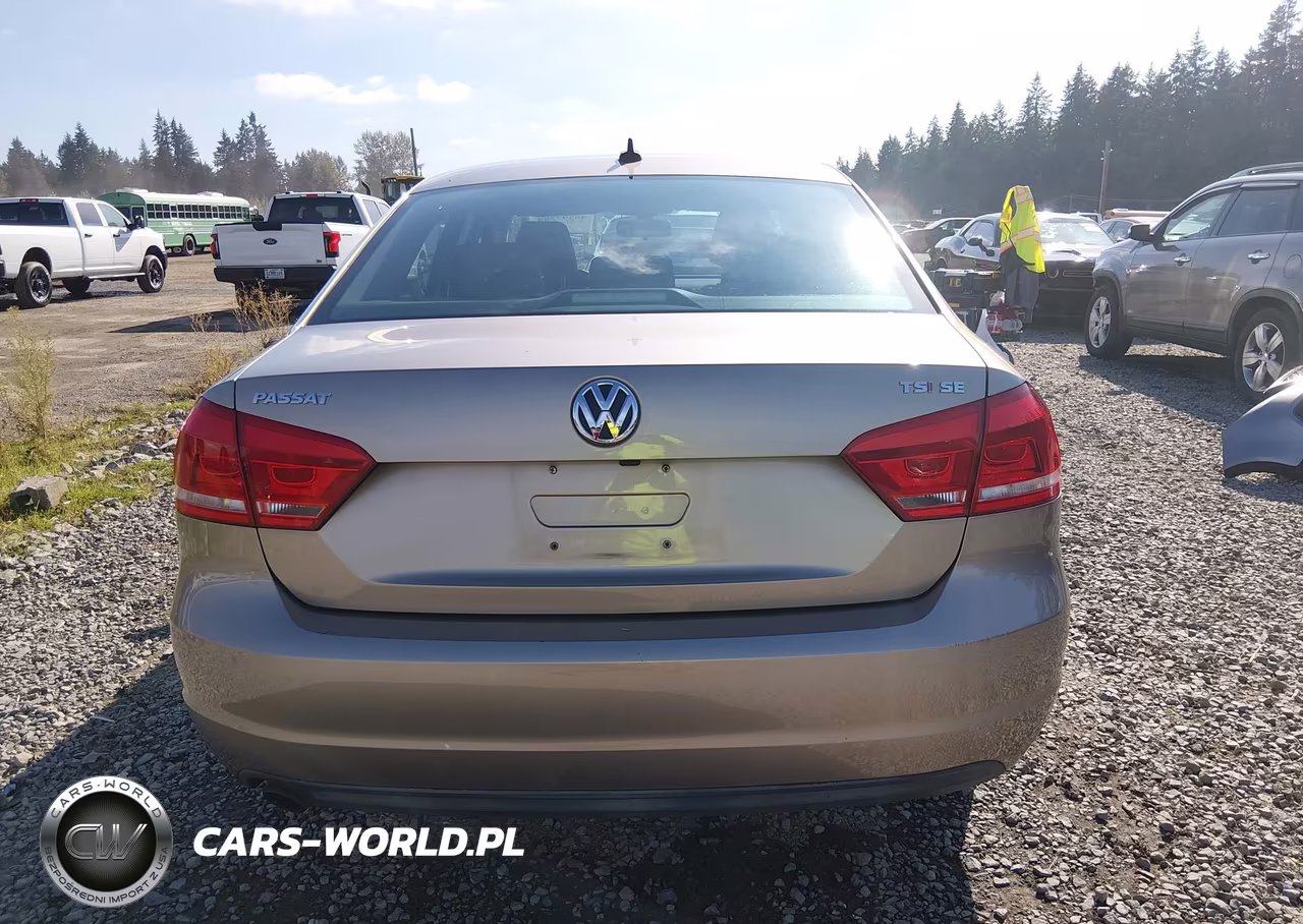 2015 Volkswagen Passat 1.8T Se VIN:1VWBT7A3XFC024330 - 16