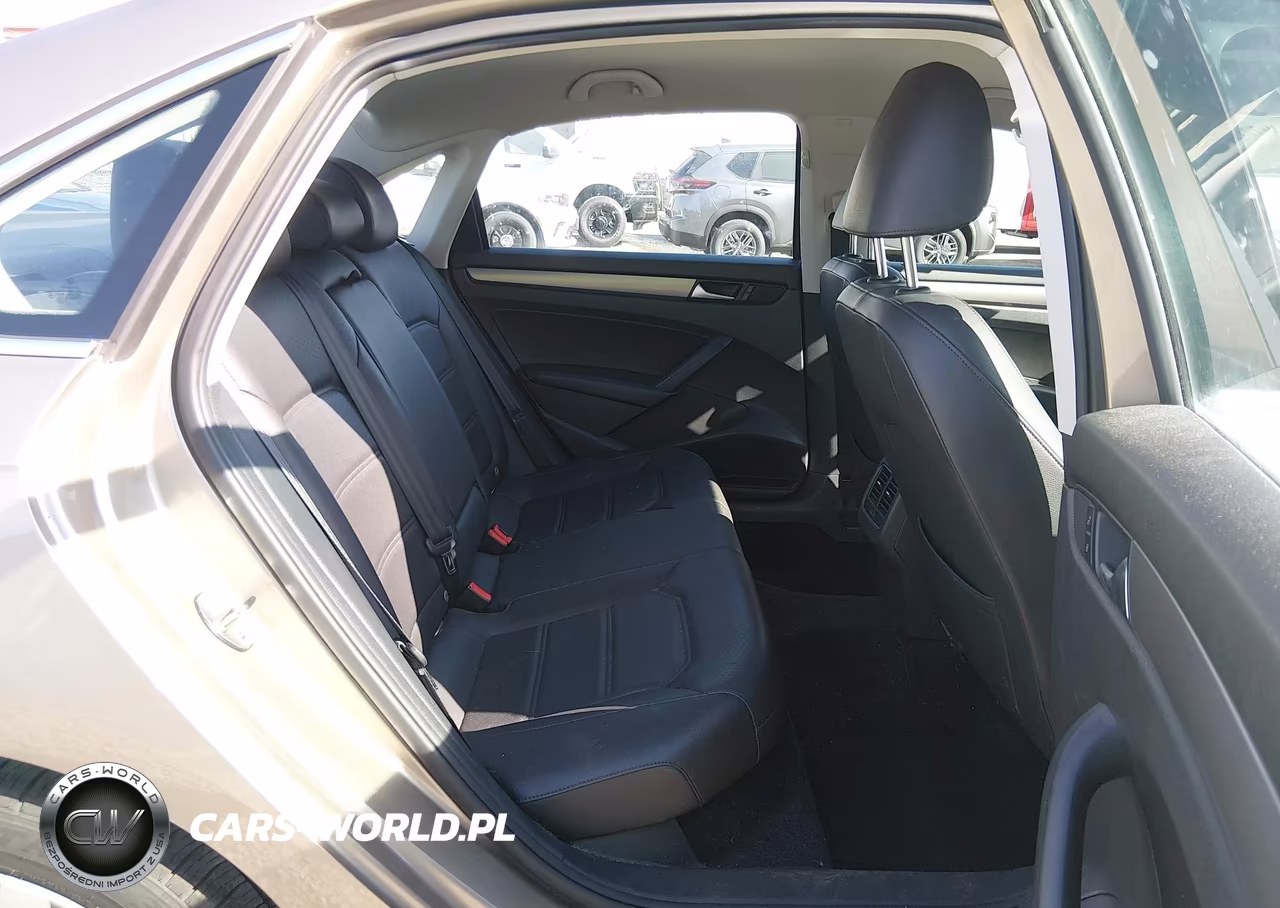 2015 Volkswagen Passat 1.8T Se VIN:1VWBT7A3XFC024330 - 18
