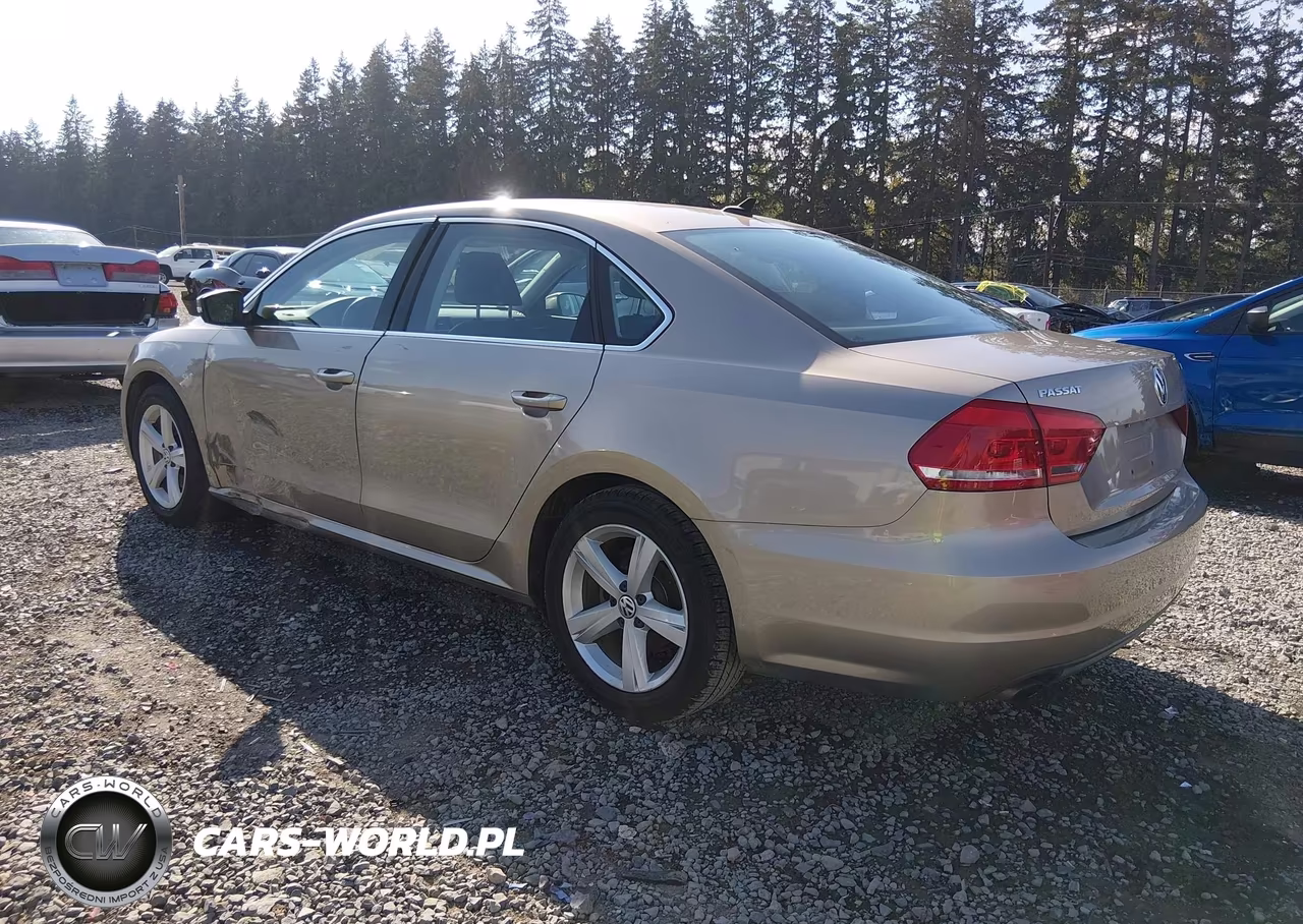 2015 Volkswagen Passat 1.8T Se VIN:1VWBT7A3XFC024330 - 3