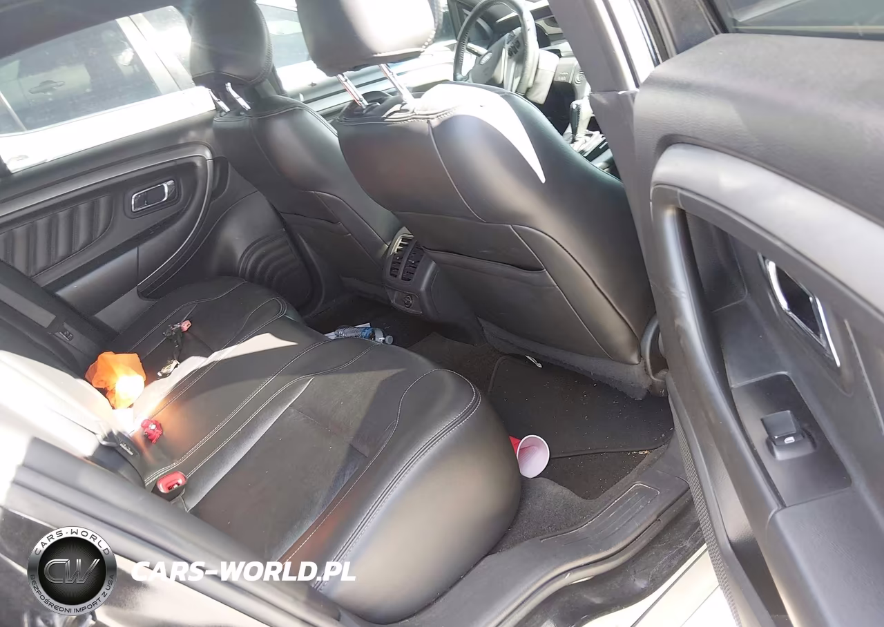 2015 Ford Taurus Sel VIN:1FAHP2E84FG161594 - 8