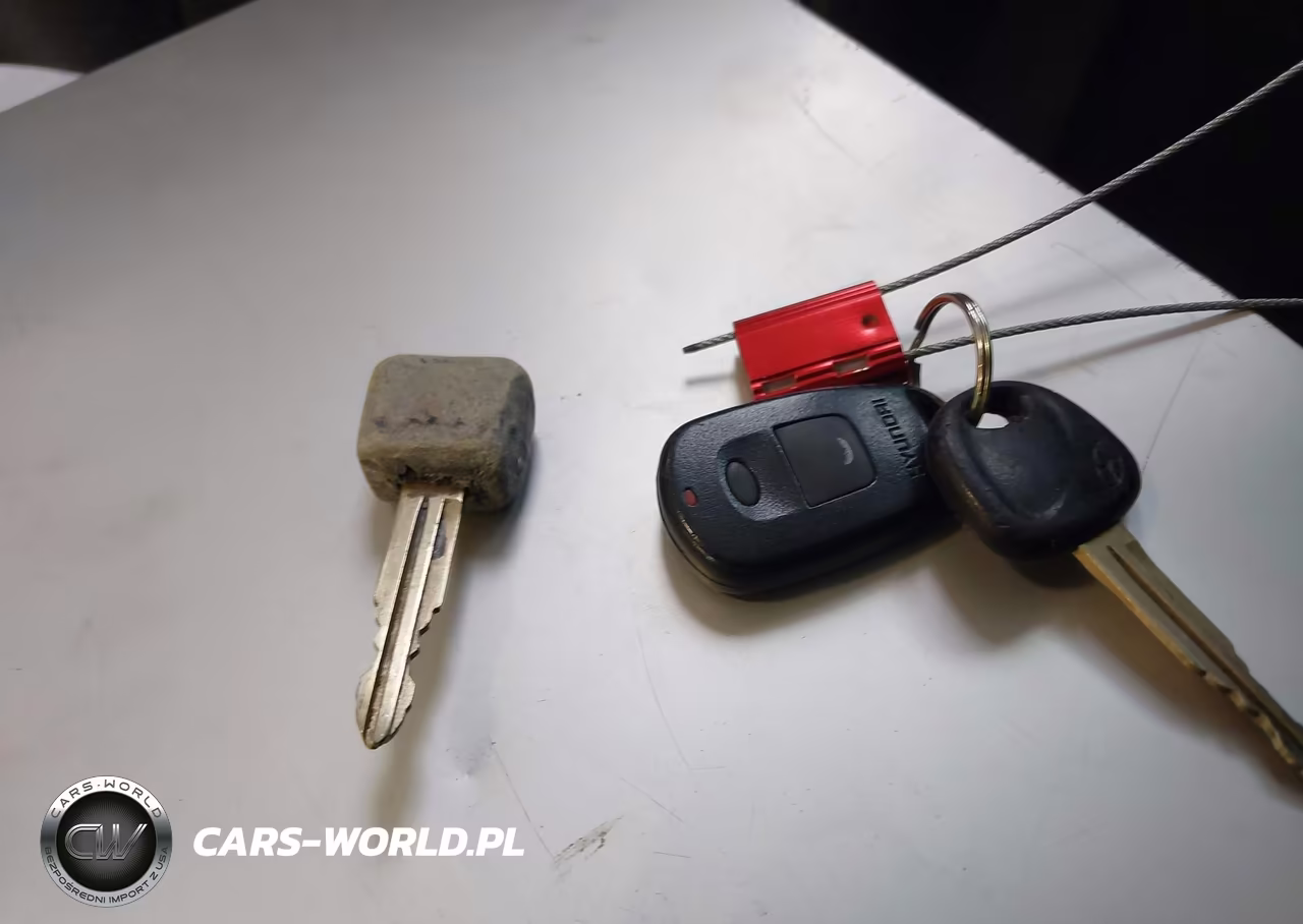 2001 Hyundai Elantra Gt VIN:KMHDN55DX1U037204 - 11