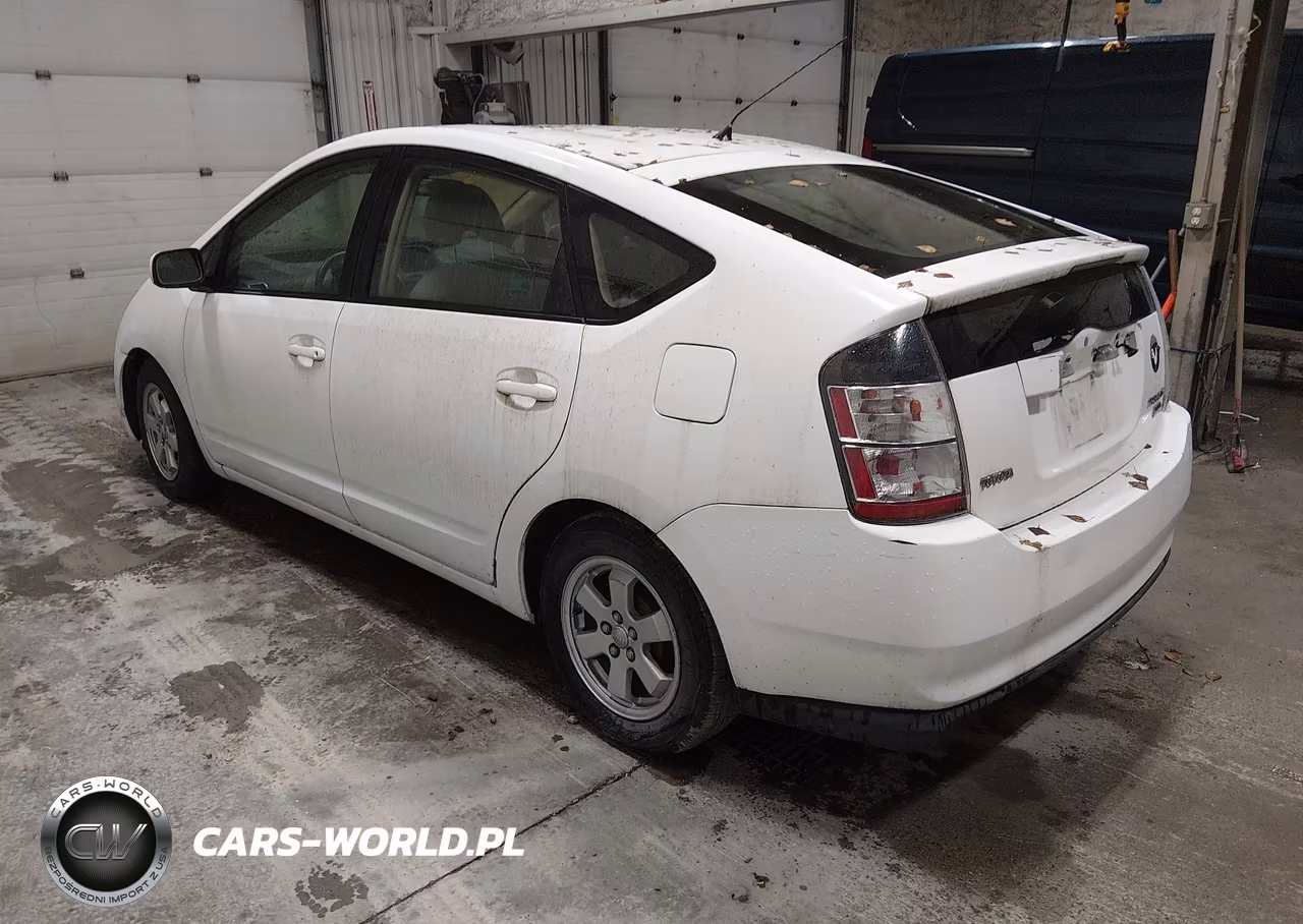 2004 Toyota Prius VIN:JTDKB22UX40018428 - 3