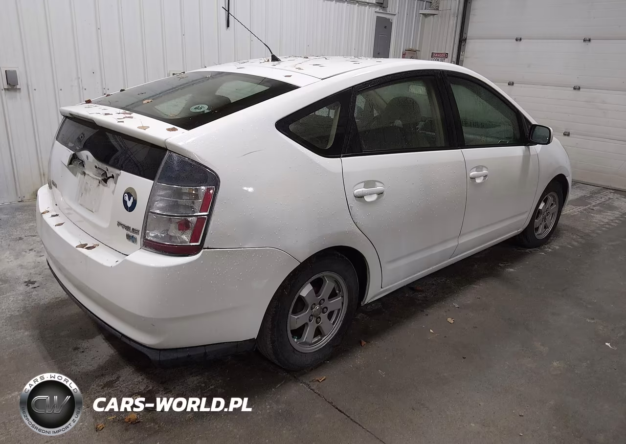 2004 Toyota Prius VIN:JTDKB22UX40018428 - 4