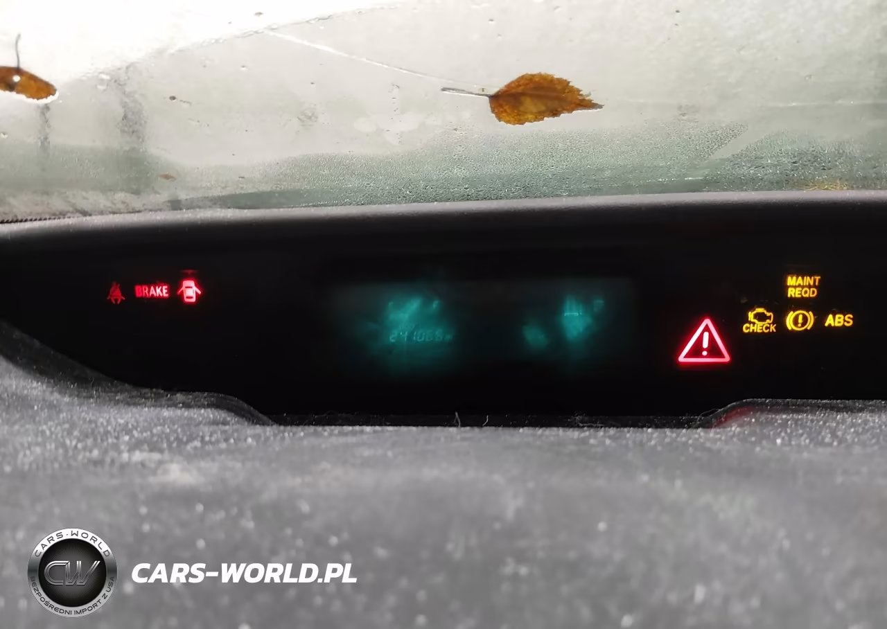 2004 Toyota Prius VIN:JTDKB22UX40018428 - 7