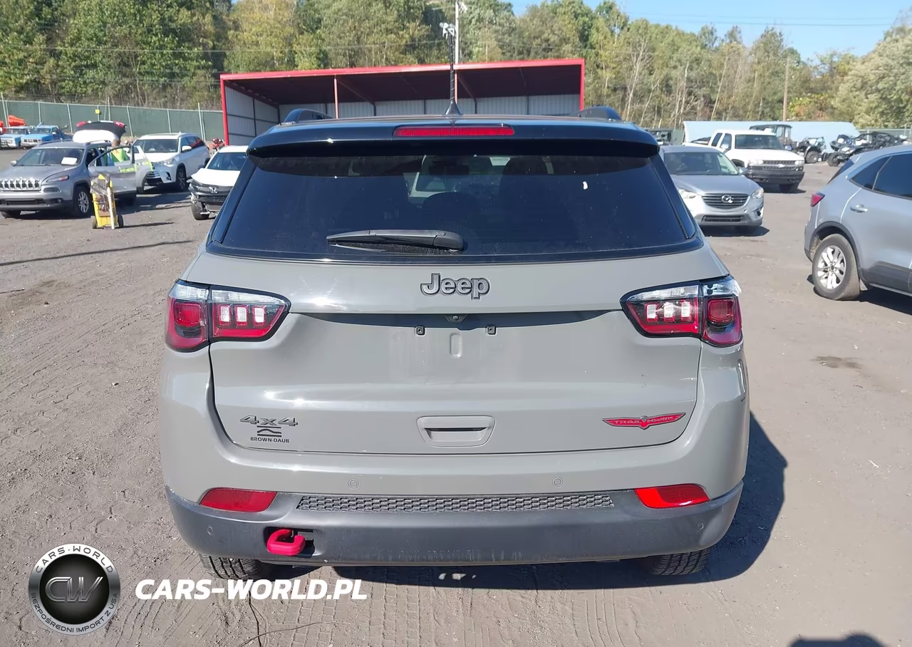2024 Jeep Compass Trailhawk 4X4 VIN:3C4NJDDN3RT578626 - 16