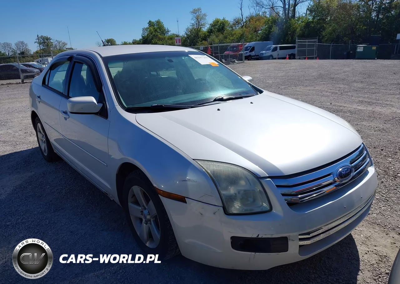 2009 Ford Fusion Se VIN:3FAHP07Z79R127818 - 1