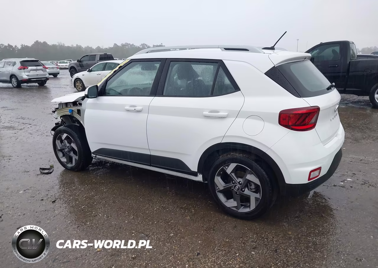 2026 Hyundai Venue Sel VIN:KMHRC8A33TU445217 - 3