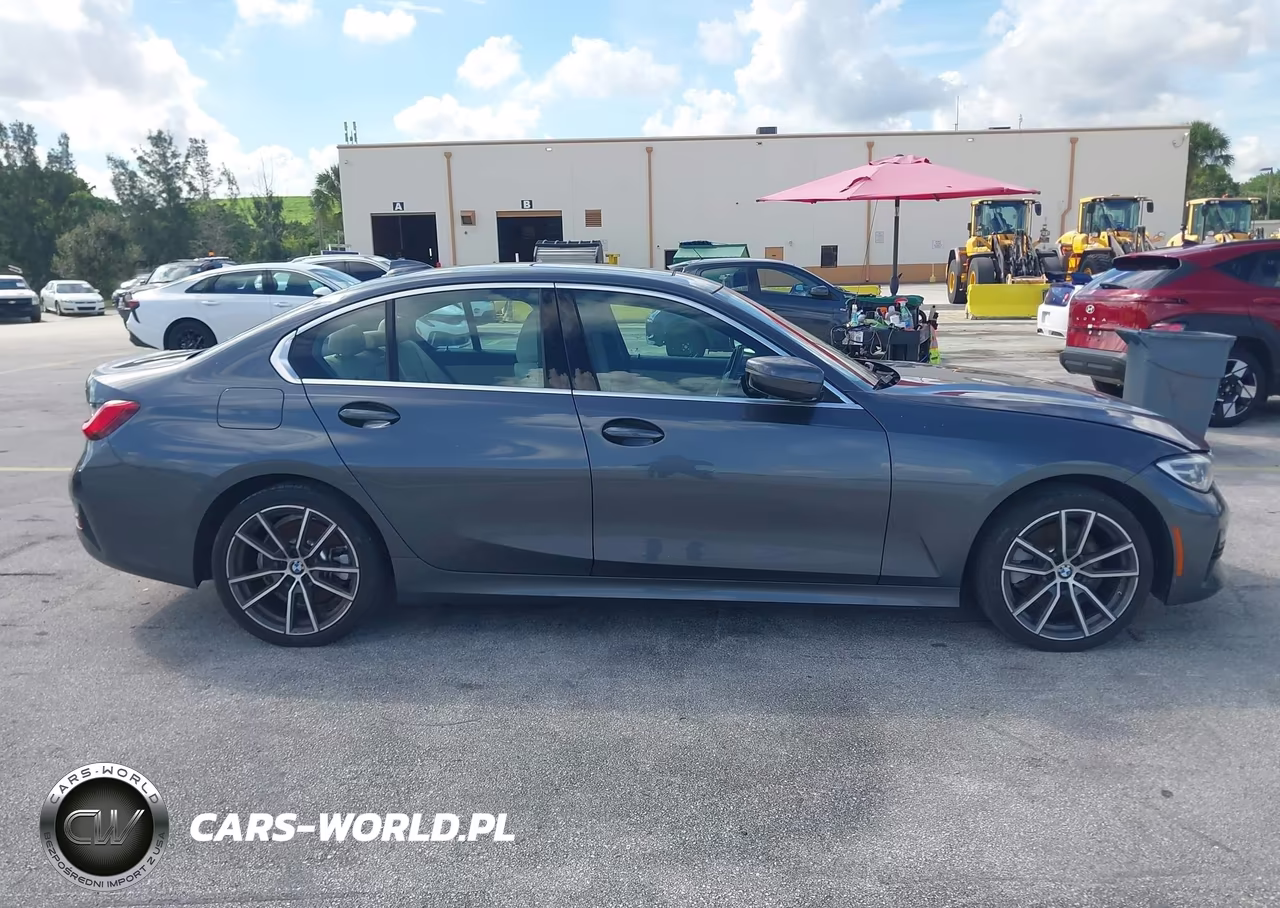 2021 BMW 330I VIN:3MW5R1J0XM8C01154 - 13