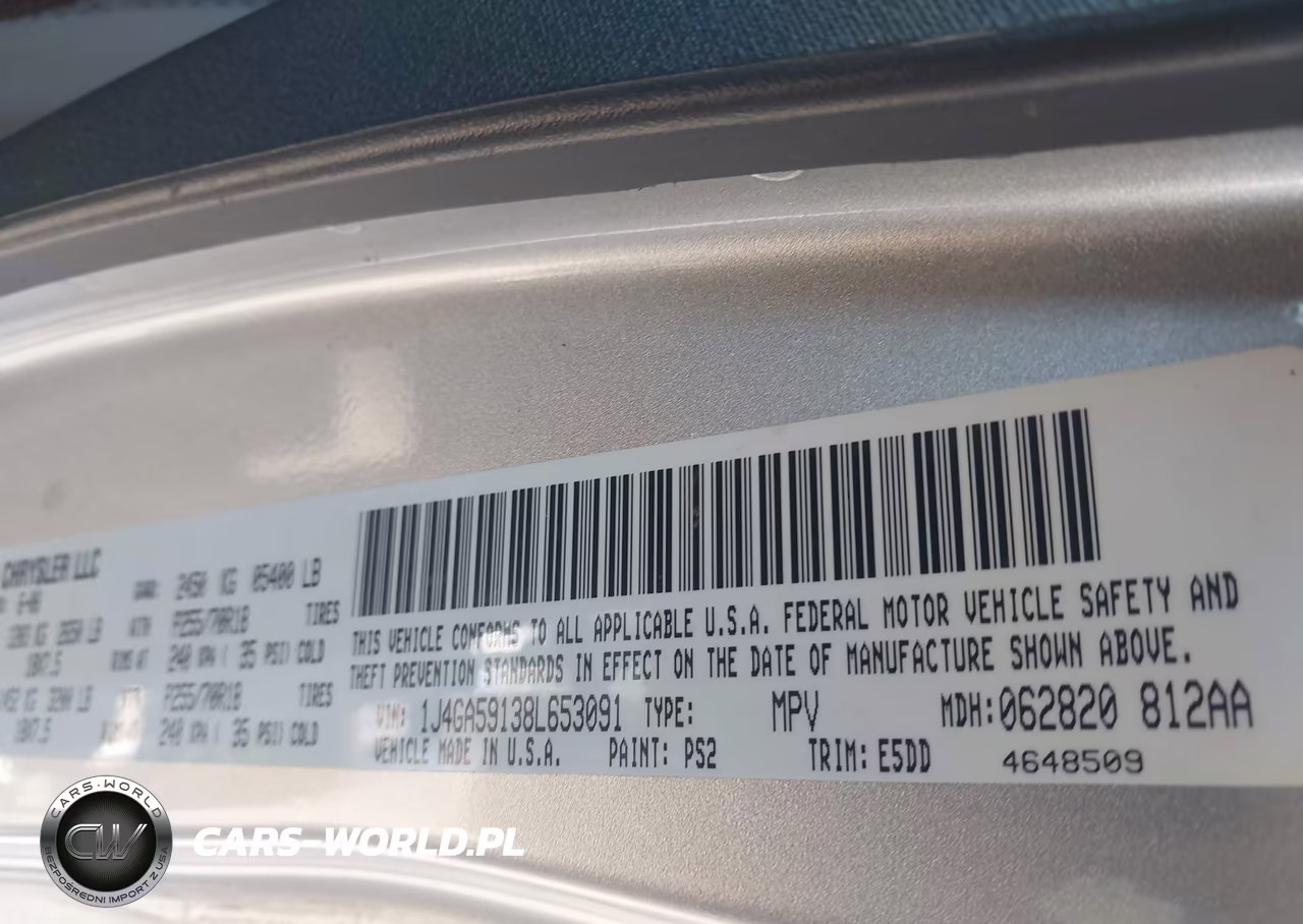 2008 Jeep Wrangler Unlimited Sahara VIN:1J4GA59138L653091 - 9