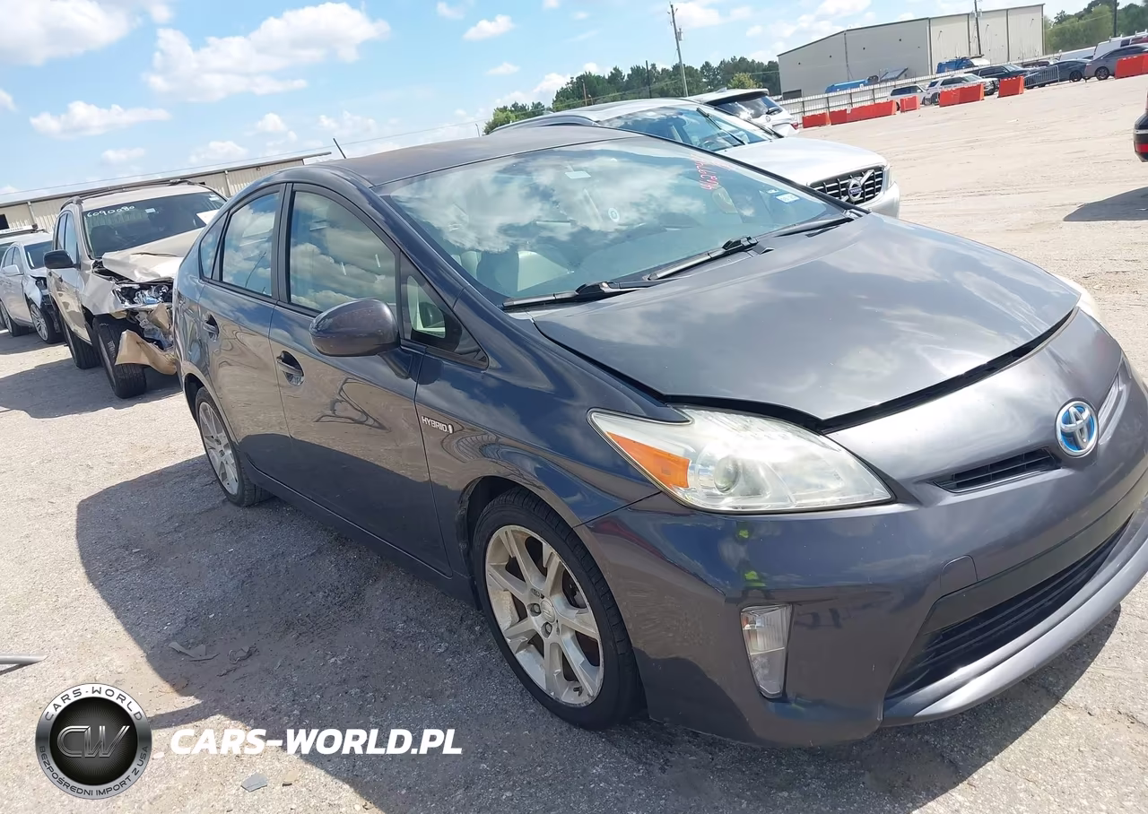 2014 Toyota Prius Two