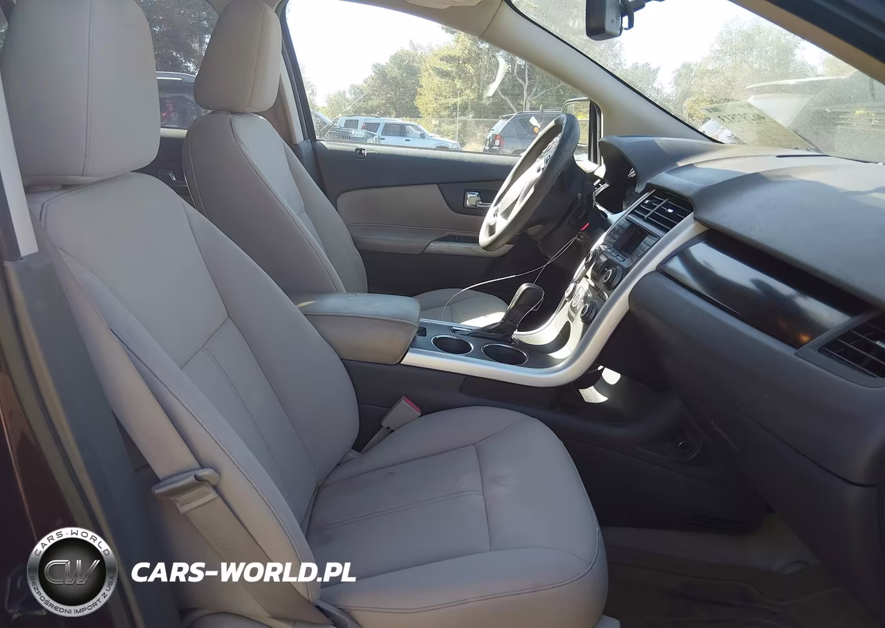 2011 Ford Edge Se VIN:2FMDK3GC3BBA32824 - 5