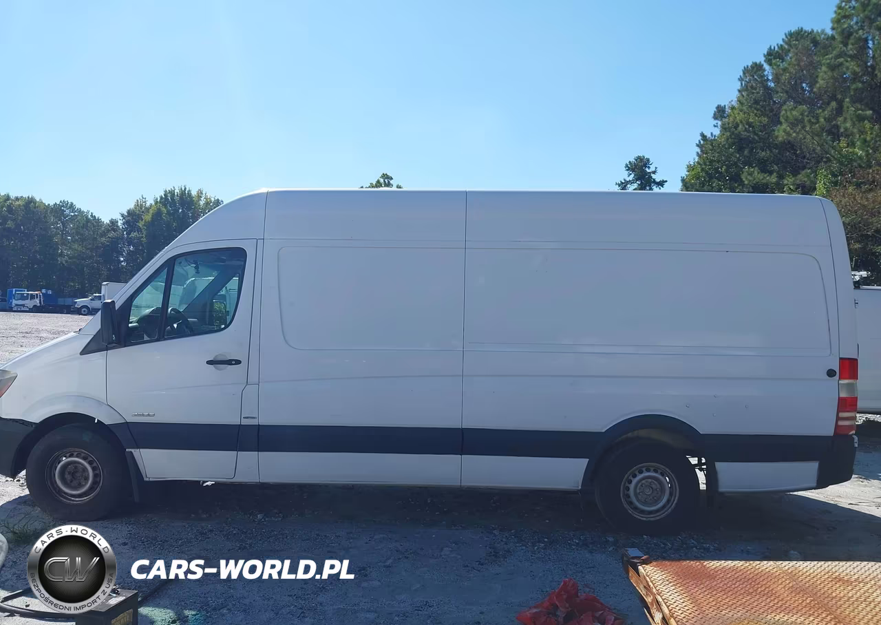 2014 Mercedes-Benz Sprinter 2500 High Roof VIN:WD3PE8DE8E5897366 - 14