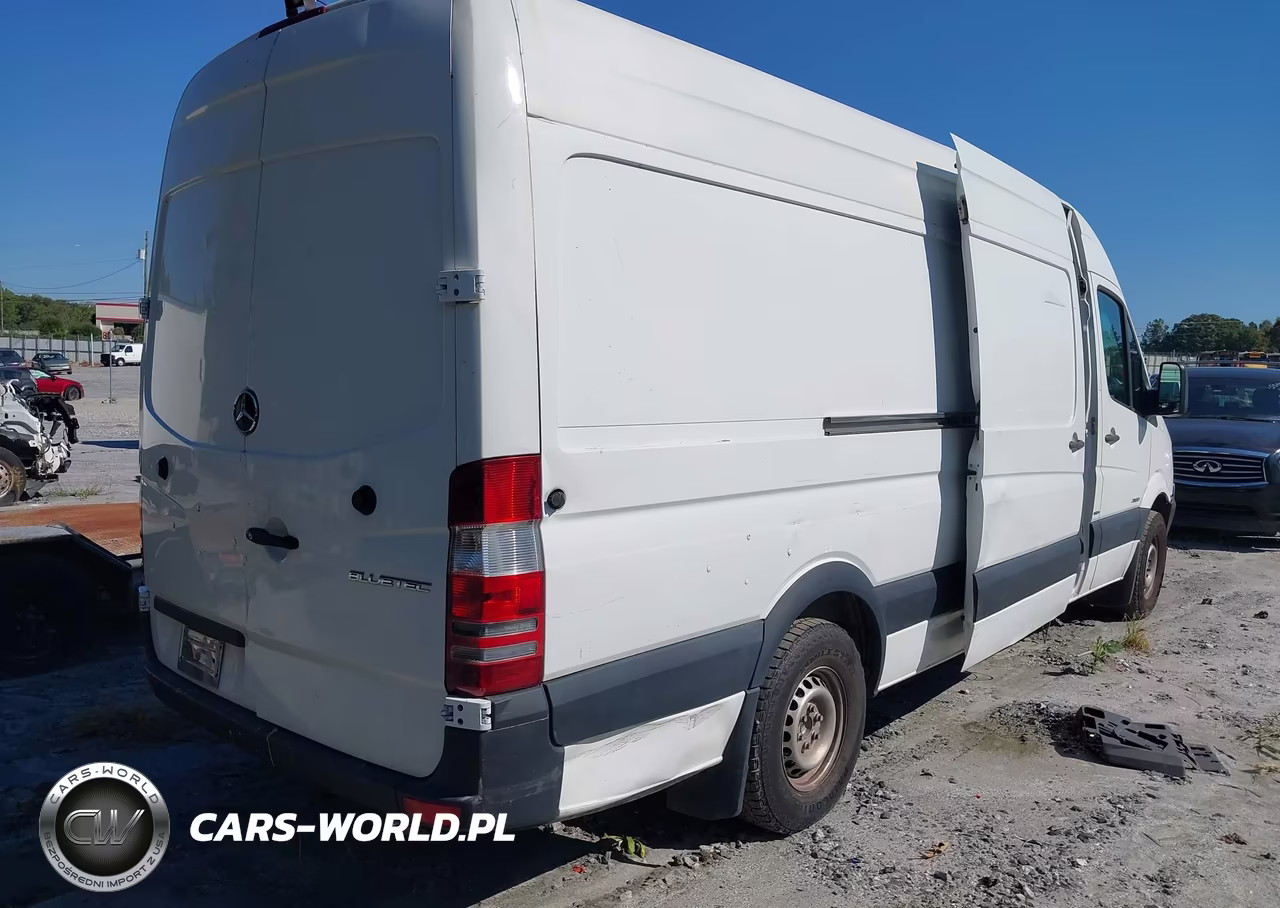 2014 Mercedes-Benz Sprinter 2500 High Roof VIN:WD3PE8DE8E5897366 - 4