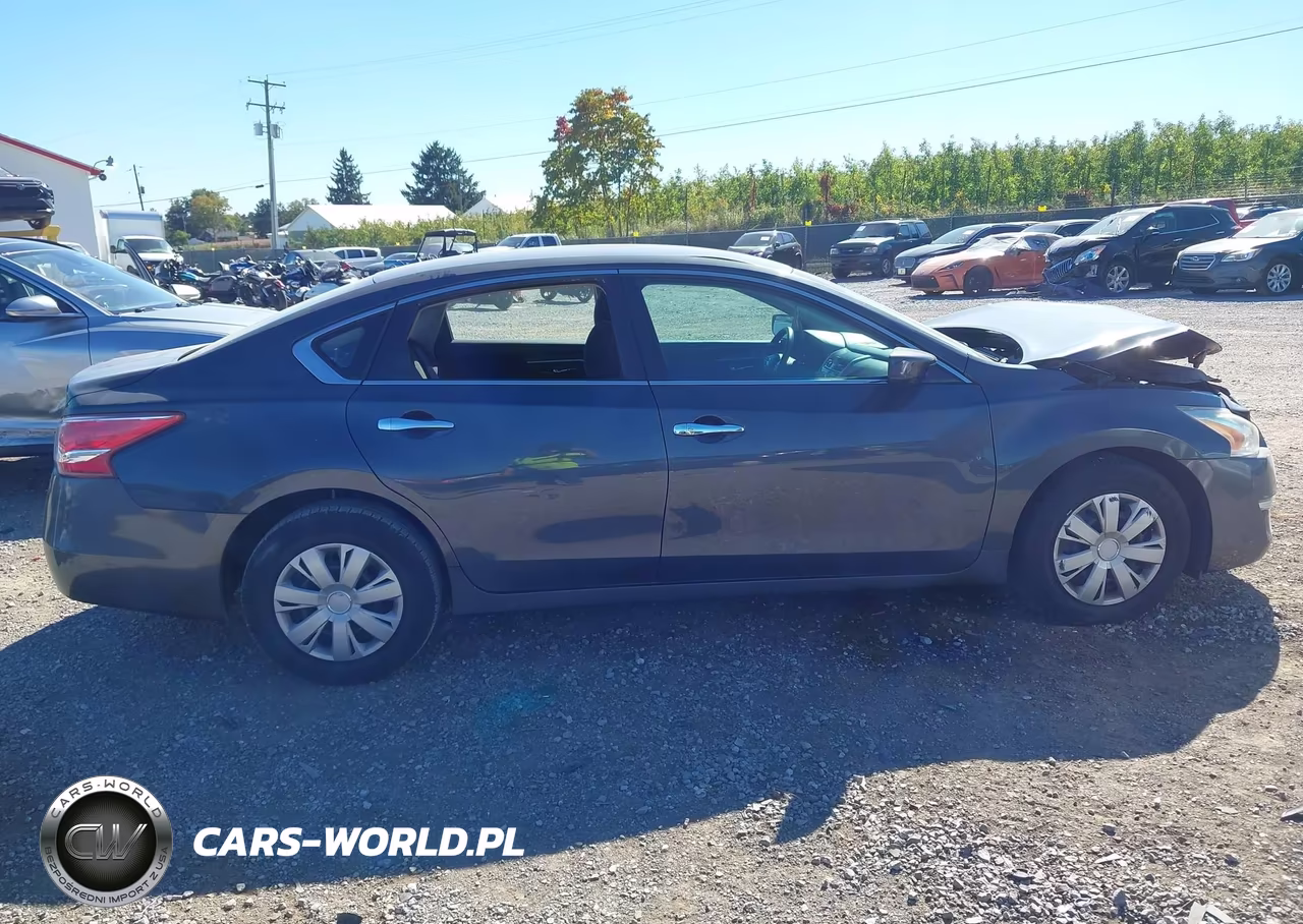 2013 Nissan Altima 2.5 S VIN:1N4AL3AP2DN484423 - 13