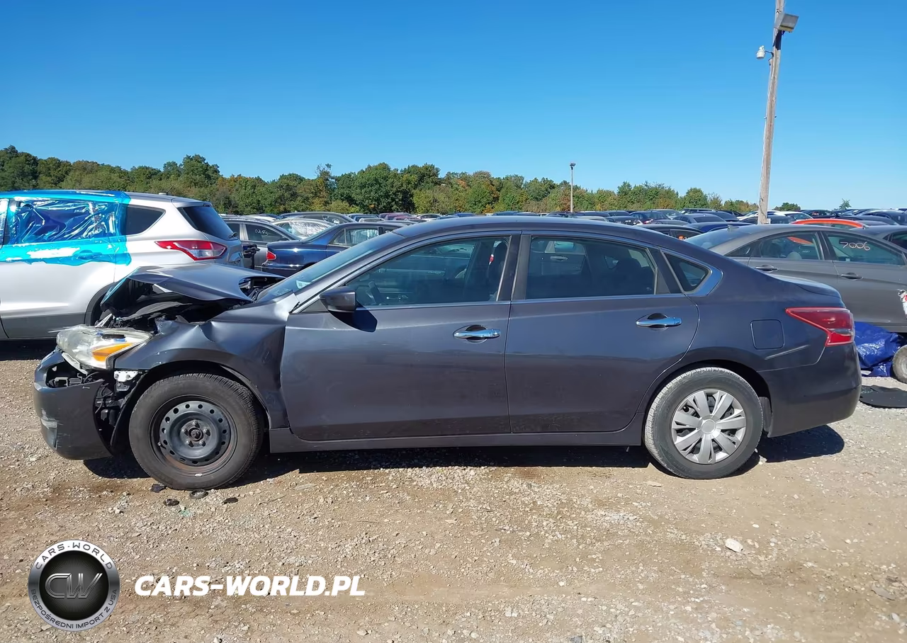 2013 Nissan Altima 2.5 S VIN:1N4AL3AP2DN484423 - 14