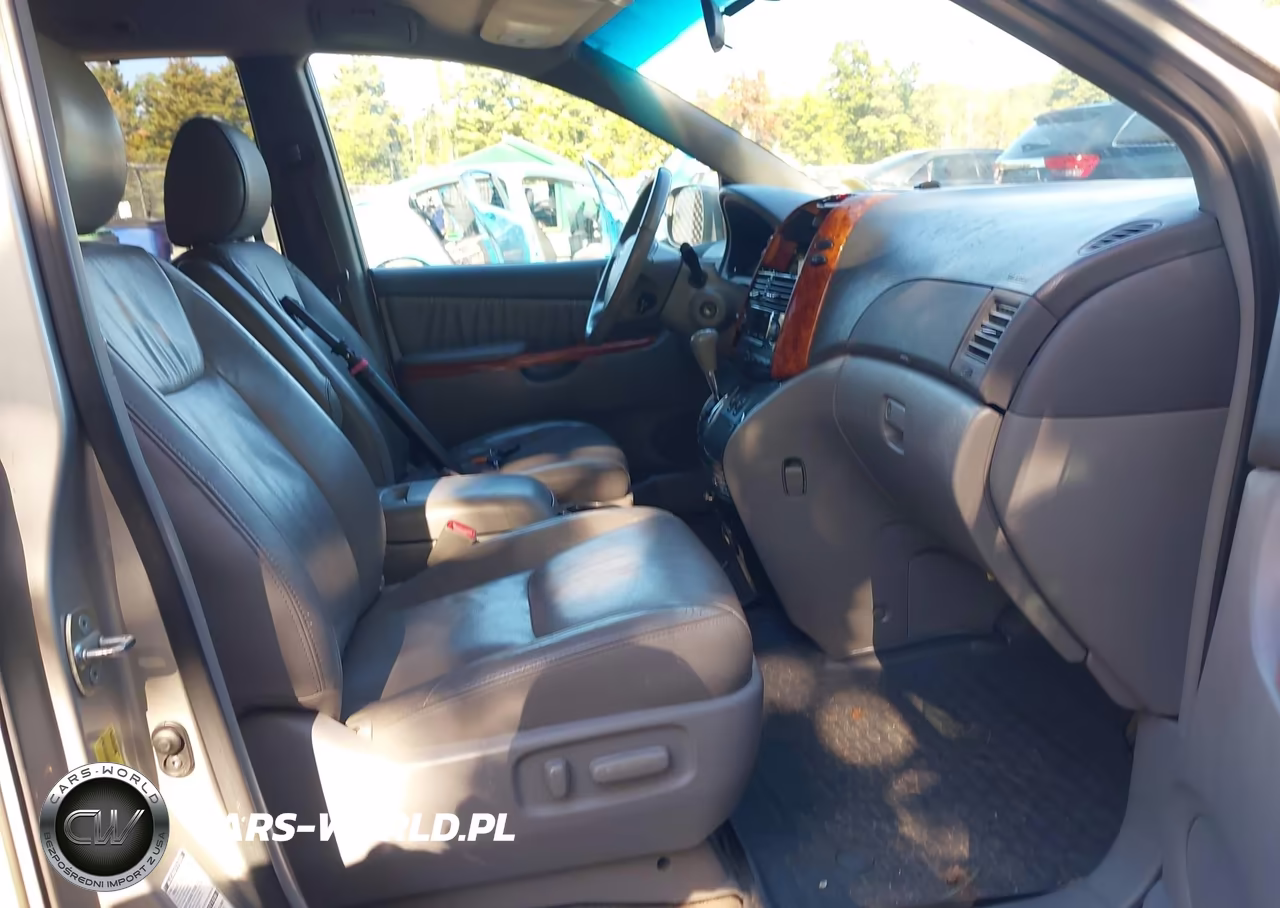 2009 Toyota Sienna Xle VIN:5TDBK22C09S027084 - 5