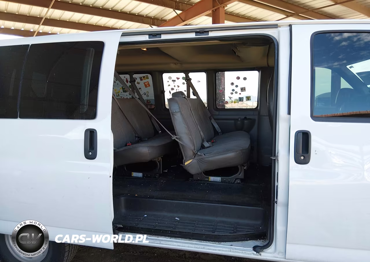 2015 Chevrolet Express 3500 Lt VIN:1GAZGYFG3F1229709 - 8