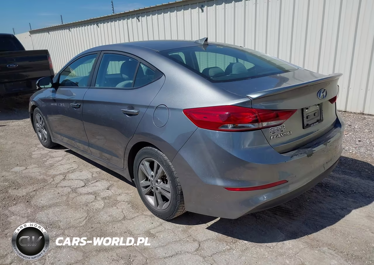 2018 Hyundai Elantra Sel VIN:5NPD84LFXJH240940 - 3