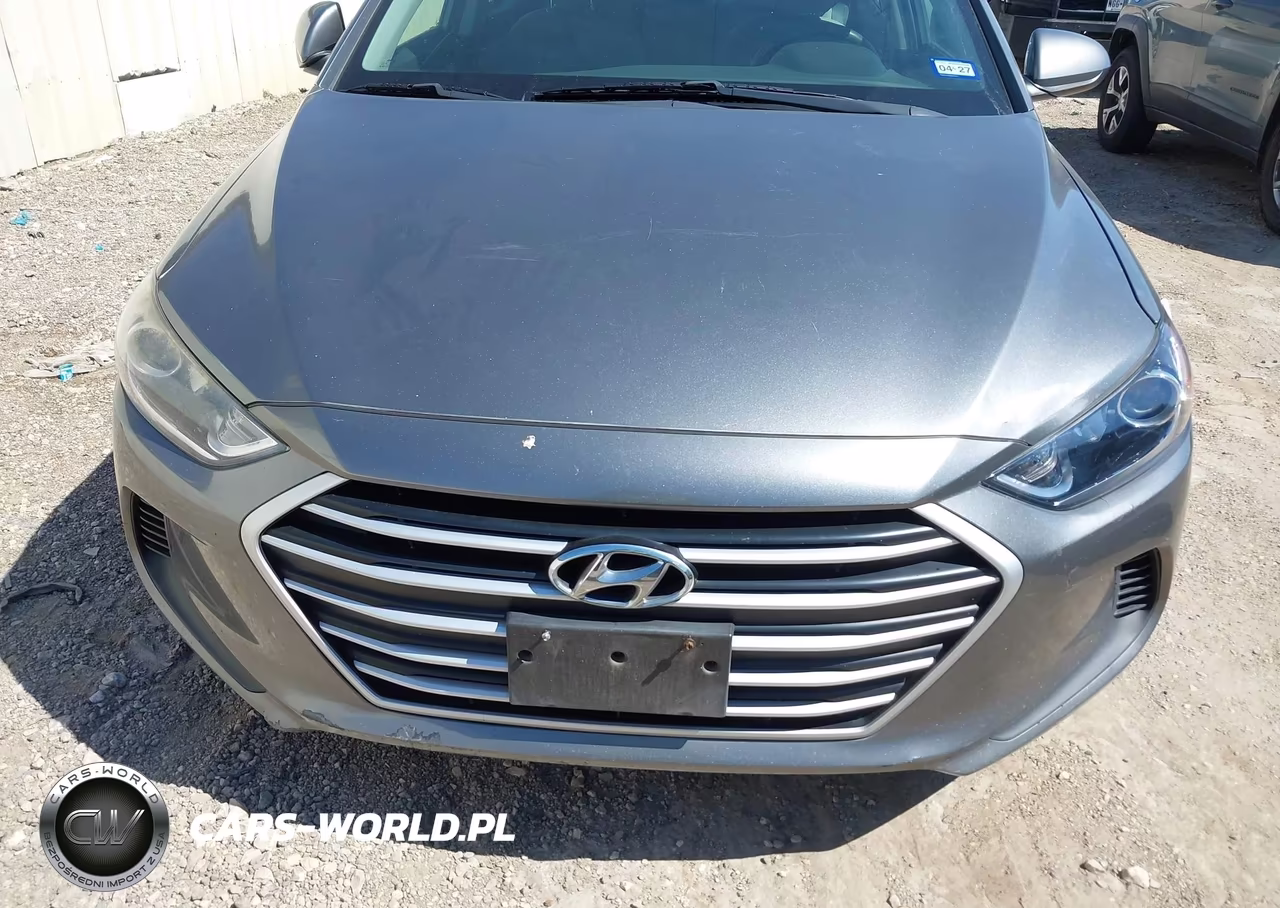 2018 Hyundai Elantra Sel VIN:5NPD84LFXJH240940 - 6