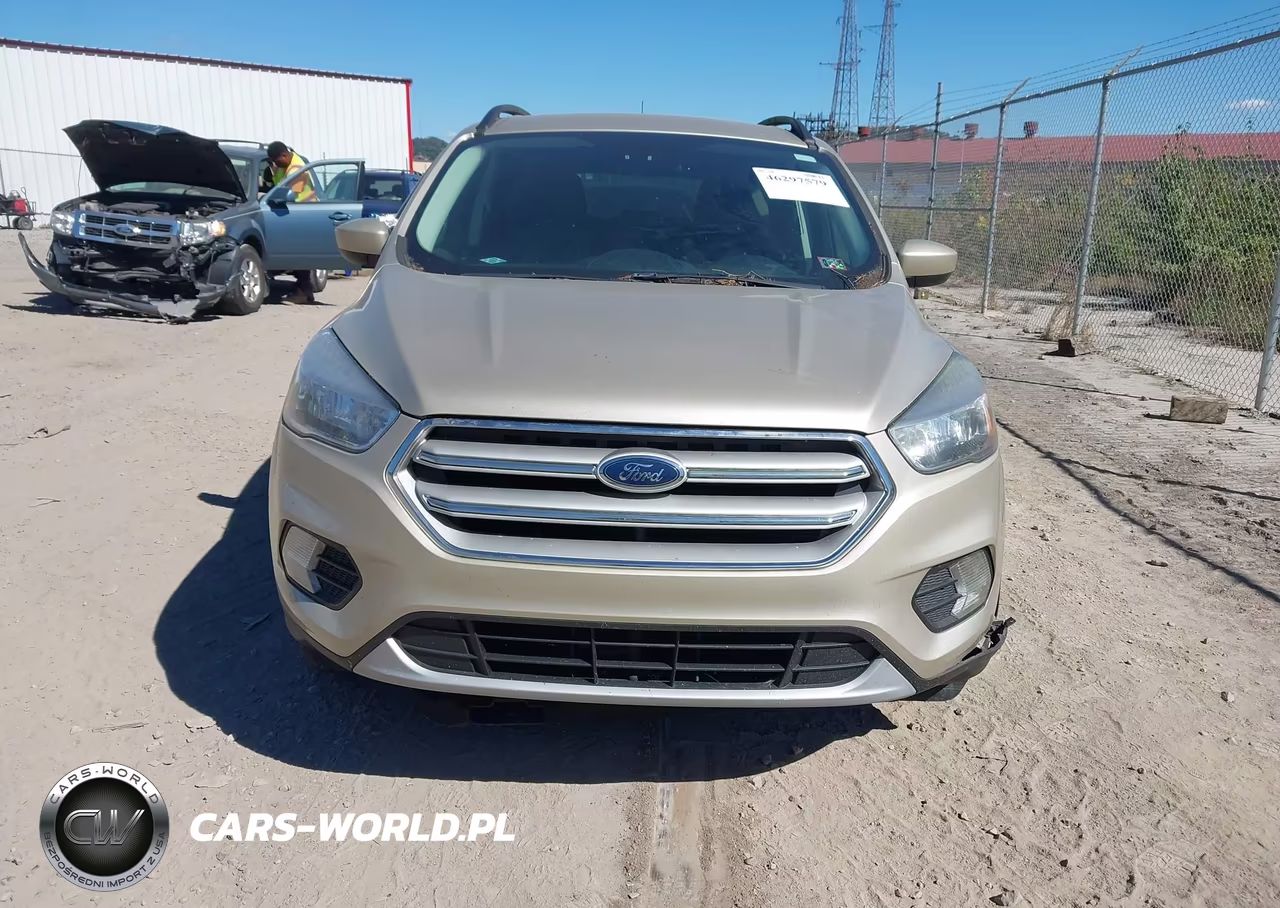 2018 Ford Escape Se VIN:1FMCU9GD8JUB69588 - 13