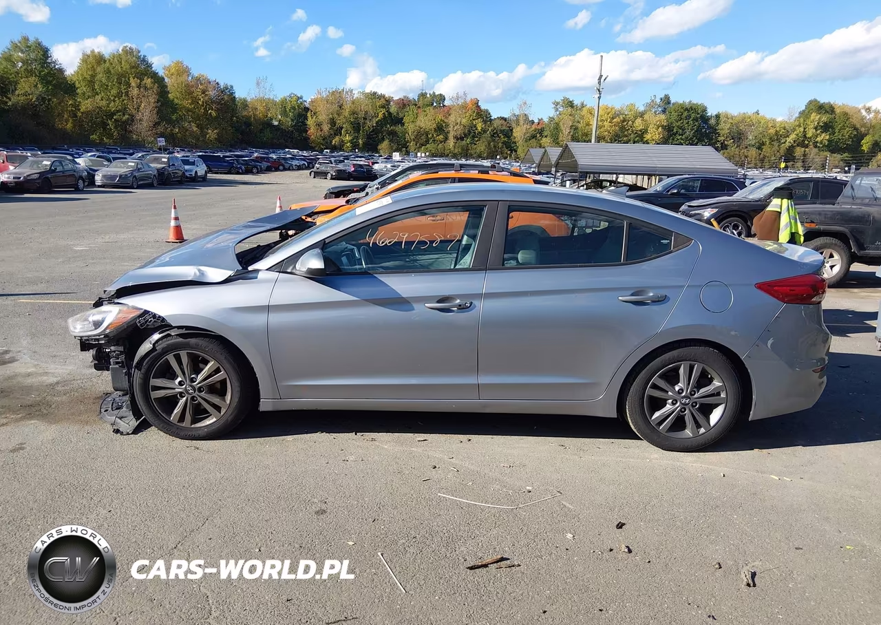 2017 Hyundai Elantra Se VIN:5NPD84LF4HH079589 - 14