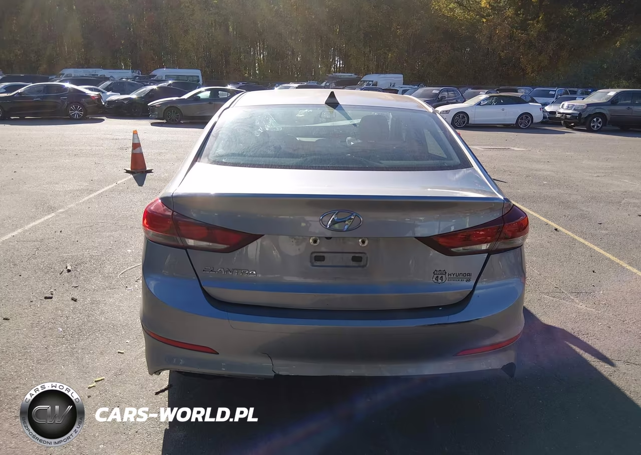 2017 Hyundai Elantra Se VIN:5NPD84LF4HH079589 - 16