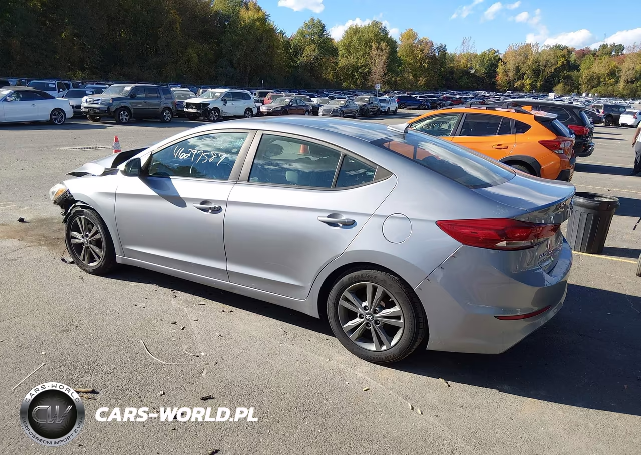2017 Hyundai Elantra Se VIN:5NPD84LF4HH079589 - 3