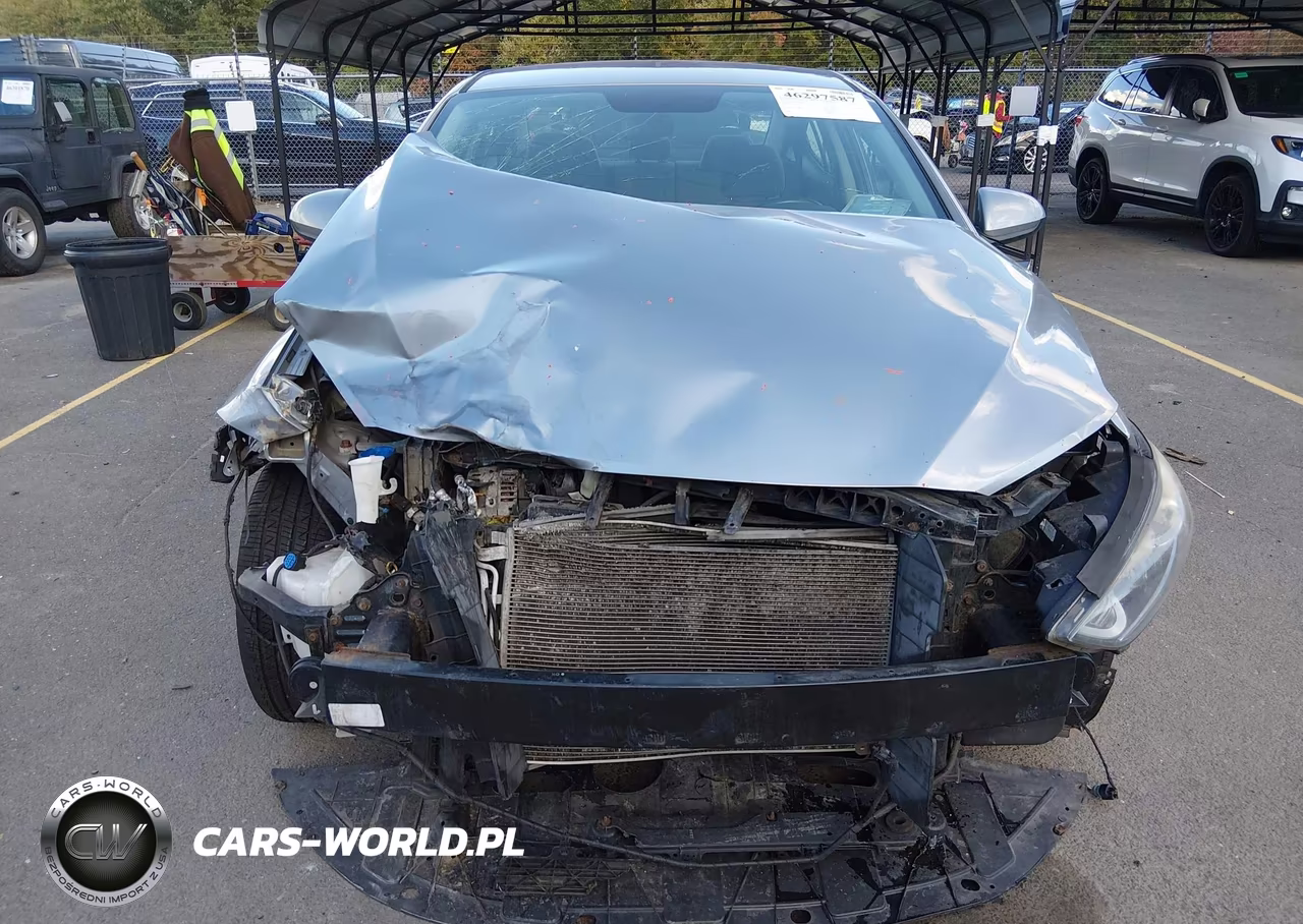 2017 Hyundai Elantra Se VIN:5NPD84LF4HH079589 - 6