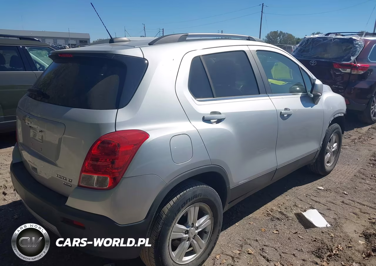 2015 Chevrolet Trax Lt VIN:3GNCJRSB8FL255446 - 4