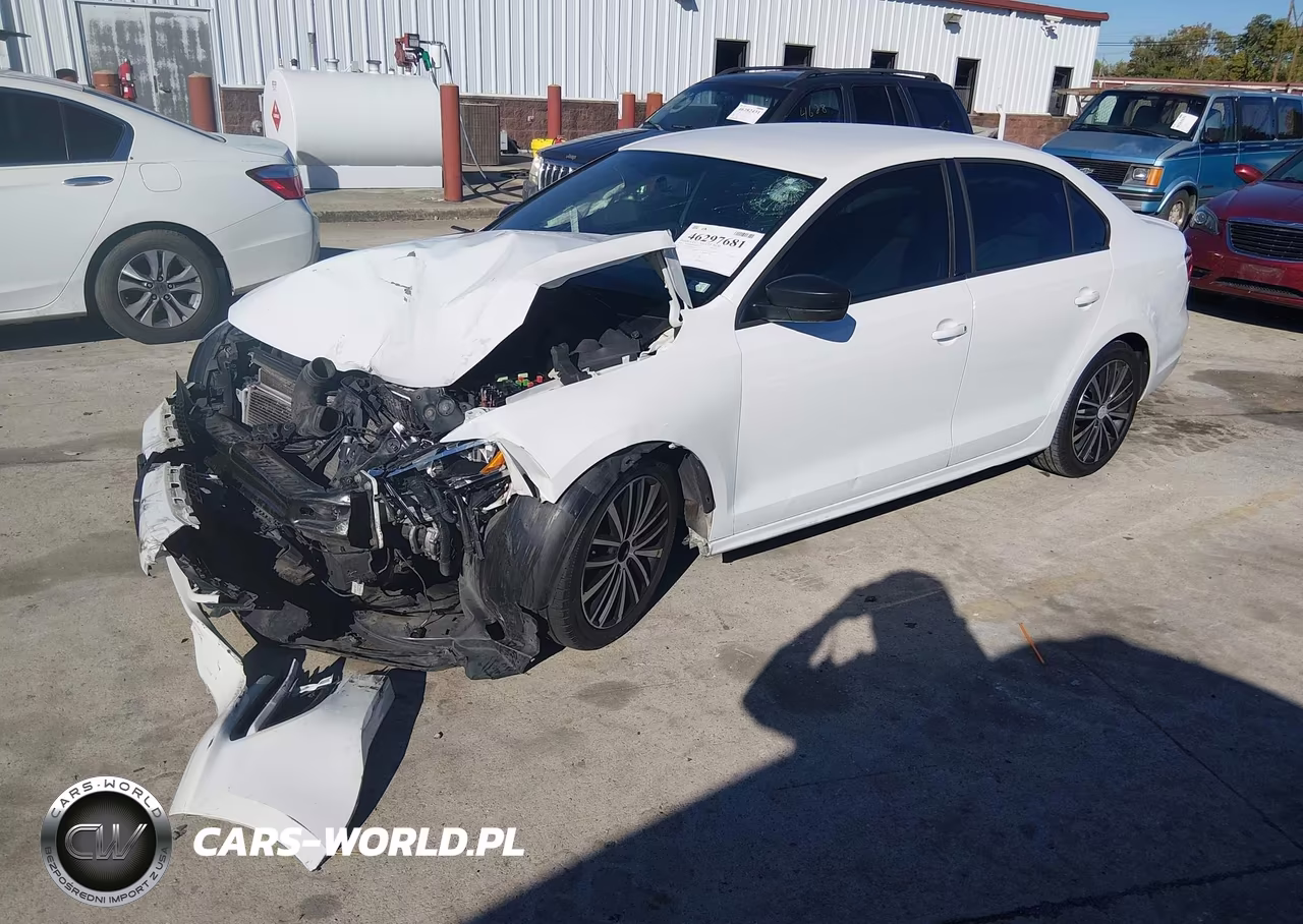 2015 Volkswagen Jetta 1.8T Sport VIN:3VWD17AJ5FM345686 - 2